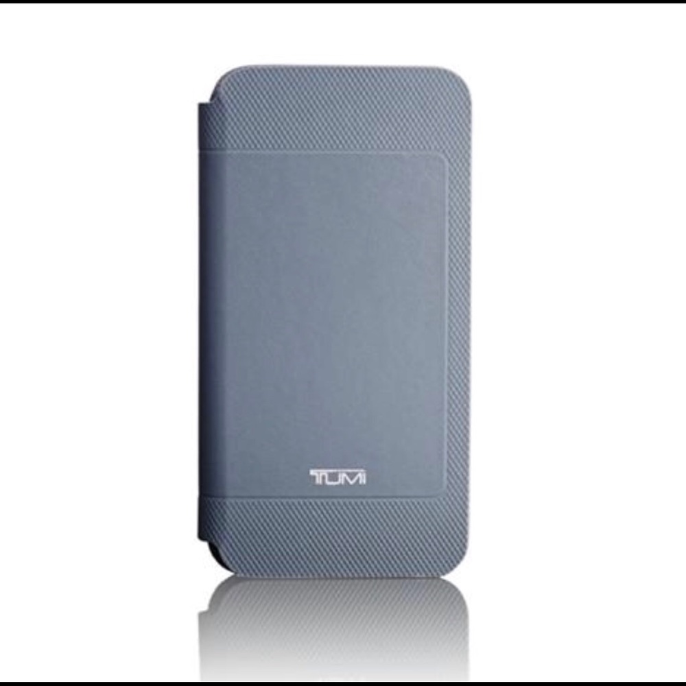 Tumi folio snap case, iphone 7 or 8 Plus, new